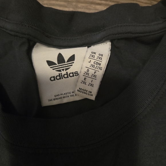 Adidas mens 2XL hand dyed dark blue tee with small embroidered logo - Picture 4 of 6